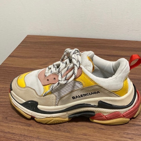 Balenciaga sneakers - Picture 1 of 6